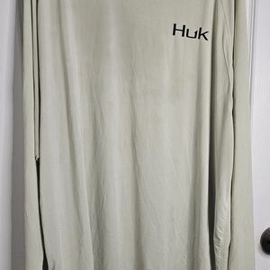 Huk Long Sleeve Shirt in Light Gray